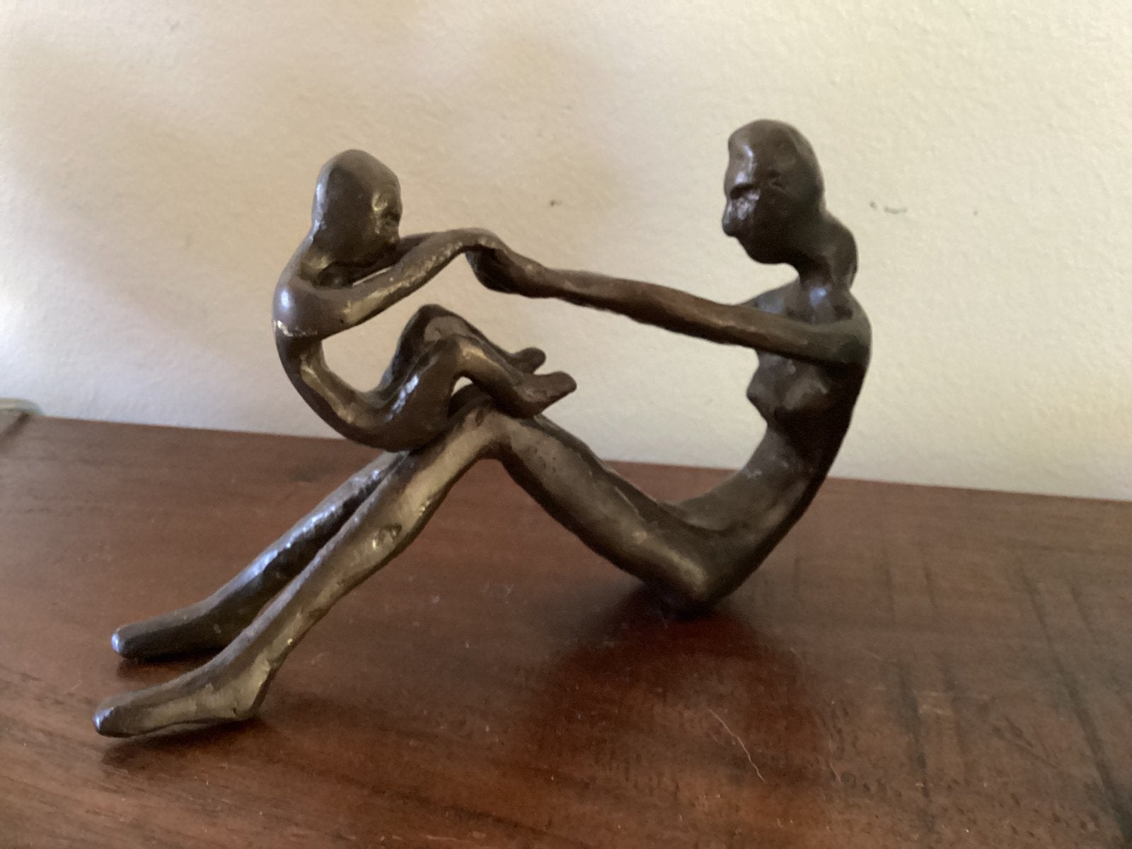 Bronzen beeldje Moeder en Kind., Minder dan 20 cm, Ophalen of Verzenden, Brons, Beeld