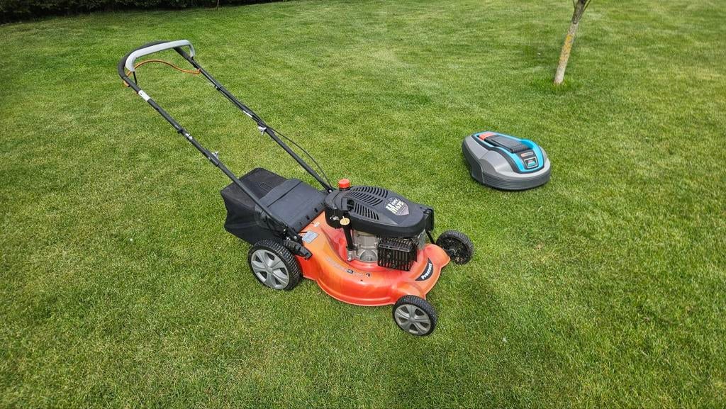 Prescott Benzine Grasmaaier OHV M 675, Ophalen