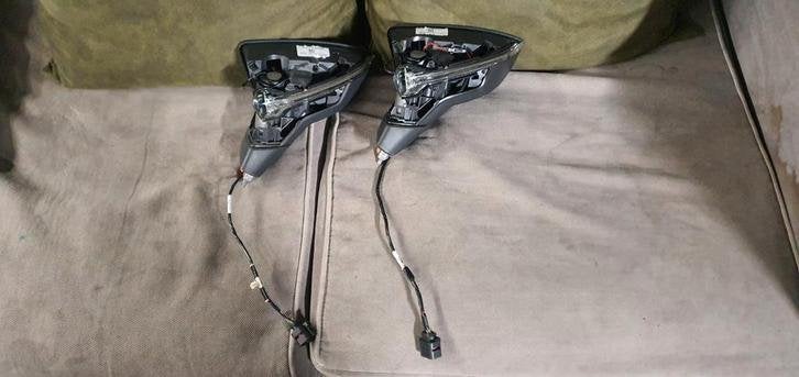 Buitenspiegel links Seat Ibiza 6F/KJ bj 2017-heden, Gebruikt, Martorell, Ophalen of Verzenden, Sidali047@hotmail.com