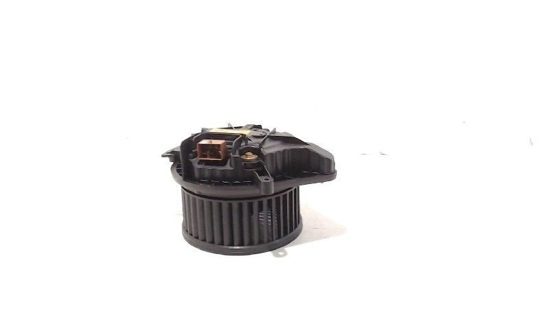 Kachel ventilator motor Audi A4, Onderdelen@venauto.nl, Van der Ven Autorecycling B.V., Gebruikt, Ettenseweg 76, 4706 PB Roosendaal, The Netherlands