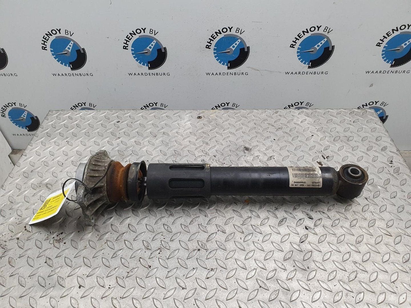 BMW 5 SERIES 520i High Executive VEERPOOT / SCHOKBREKER LA 3, Ophalen of Verzenden, Gebruikt, ARN erkend
