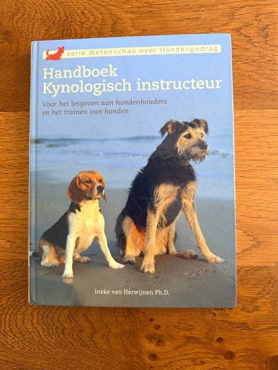 Handboek Kynologisch Instructeur - Zo goed als nieuw, Ophalen, Zo goed als nieuw, Honden