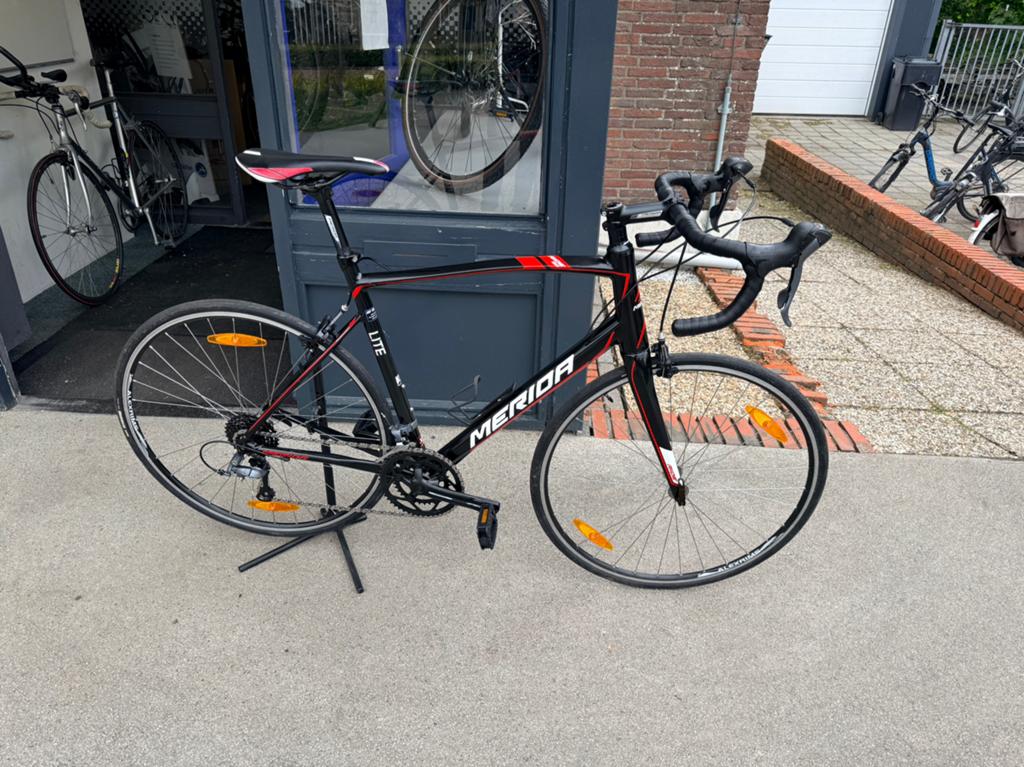 merida ride 90 maat L is 57 cm, 28 inch, Velgrem, Aluminium, Ophalen of Verzenden