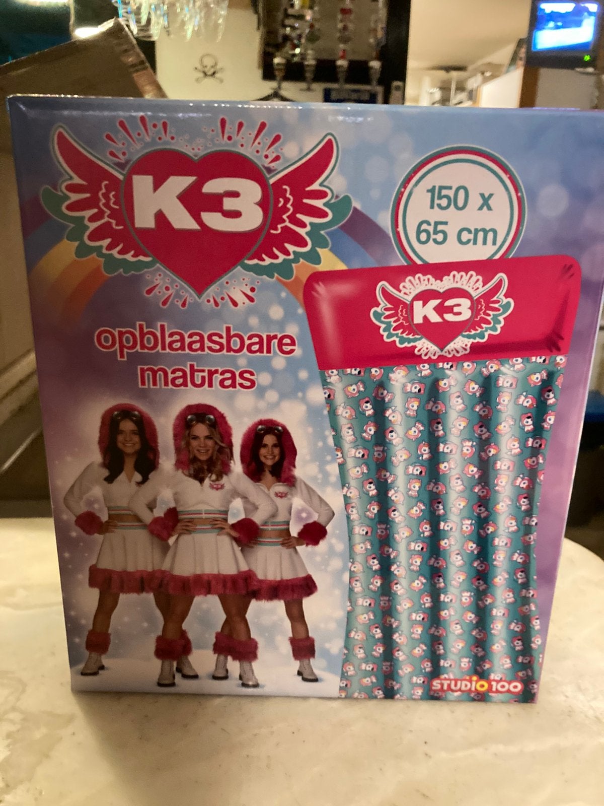 Opblaasbare luchrbed  150 x 66  van K3, Alle leeftijden, Ophalen, Nieuw in verpakking, Inclusief doosje