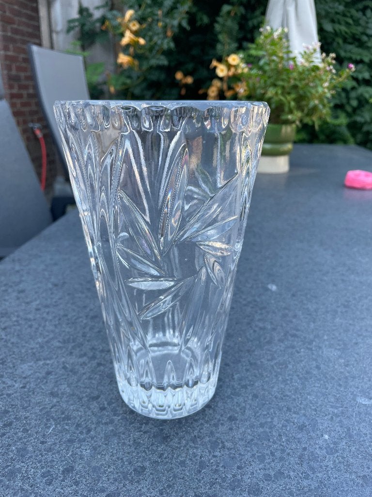 Vaas van zwaar glas, kristal  20cm, Antiek en Kunst, Antiek | Glas en Kristal, Ophalen of Verzenden