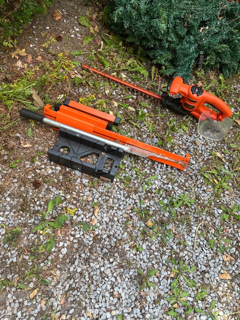 Verstekzaag, Doe-het-zelf en Verbouw, Gereedschap | Zaagmachines, 70 mm of meer, Overige typen, Zo goed als nieuw, 1200 watt of meer