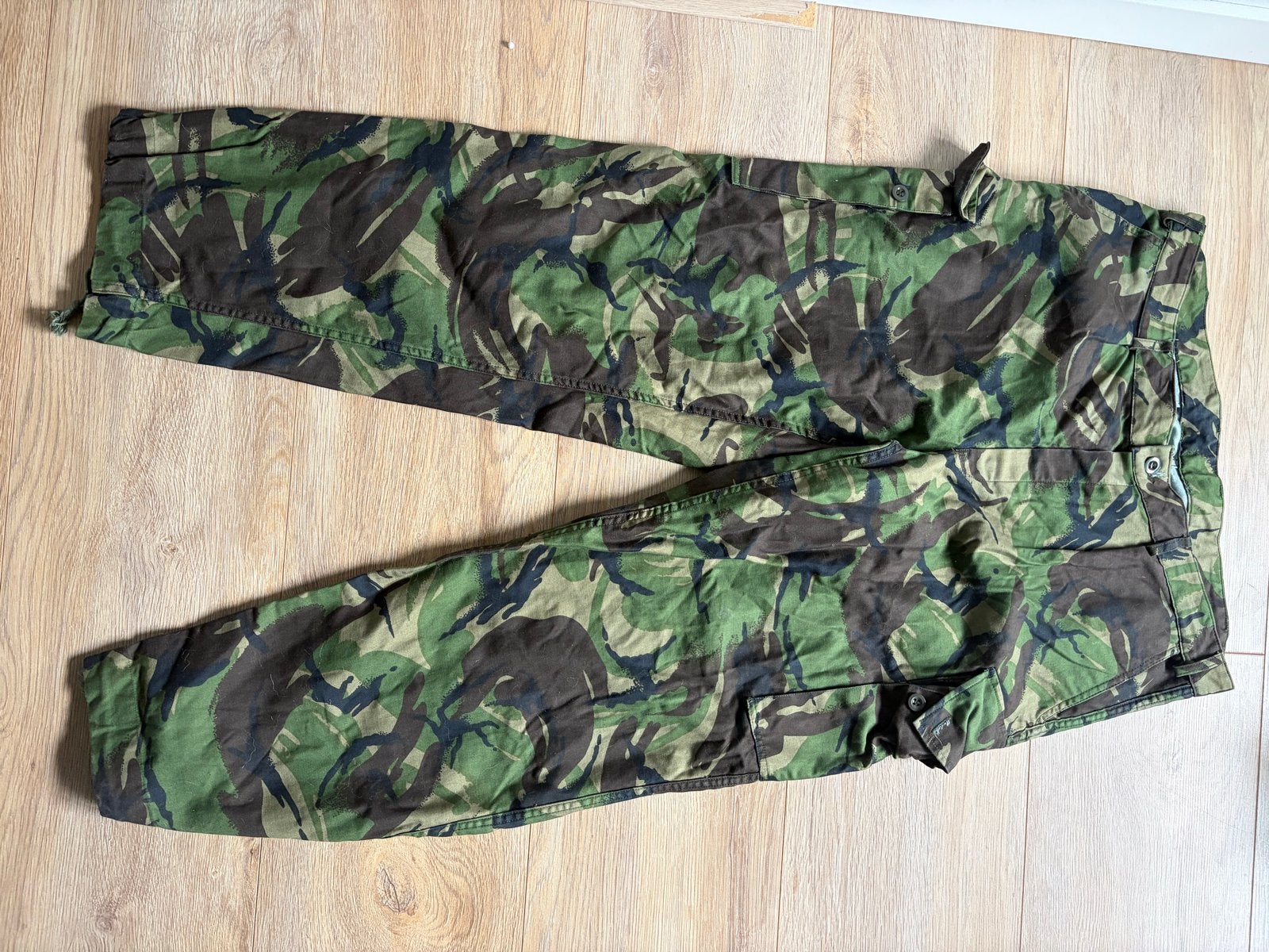 Korps Mariniers Gevechtsbroek Oude Camouflage Maat 54, Verzenden, Marine, Nederland, Kleding of Schoenen
