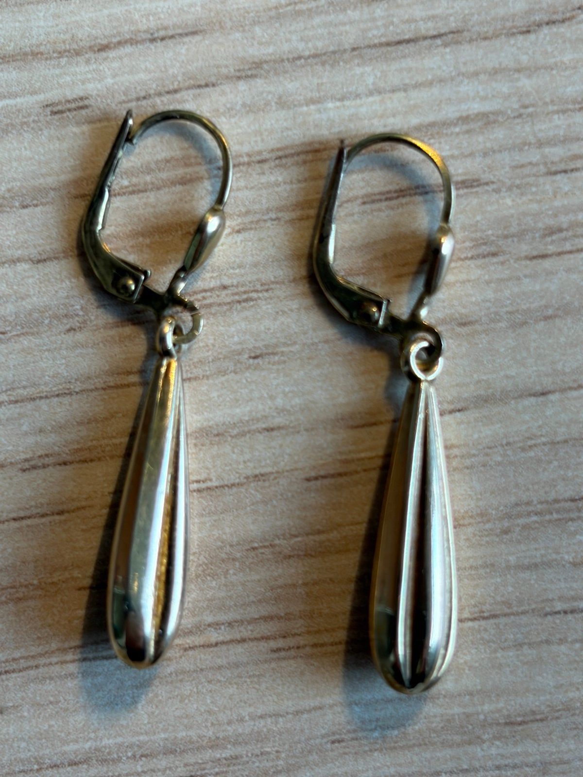 Elegante gouden oorhangers - Druppelvormig, Ophalen of Verzenden, Goud, Goud, Hangers