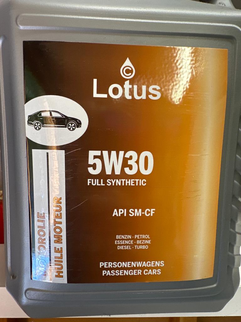 Lotus 5W30 Full Synthetic Motorolie - 4,5 Liter, Ophalen, Nieuw, Lotus