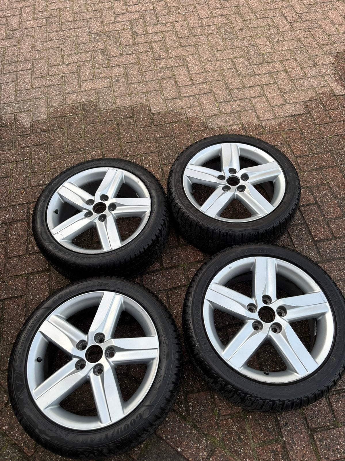 Toyota velgen 17inch, Auto-onderdelen, Banden en Velgen, Ophalen, Velg(en), 17 inch, Zomerbanden