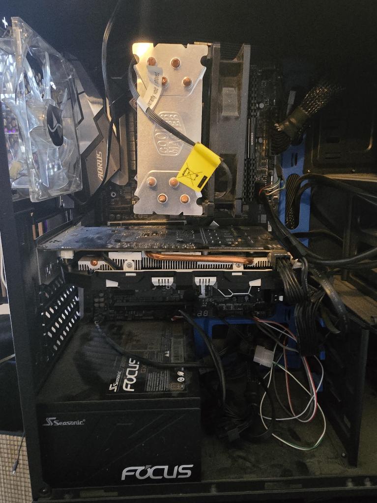Gaming PC, Ophalen, Gebruikt, 32 GB, Zelf gebouwde pc