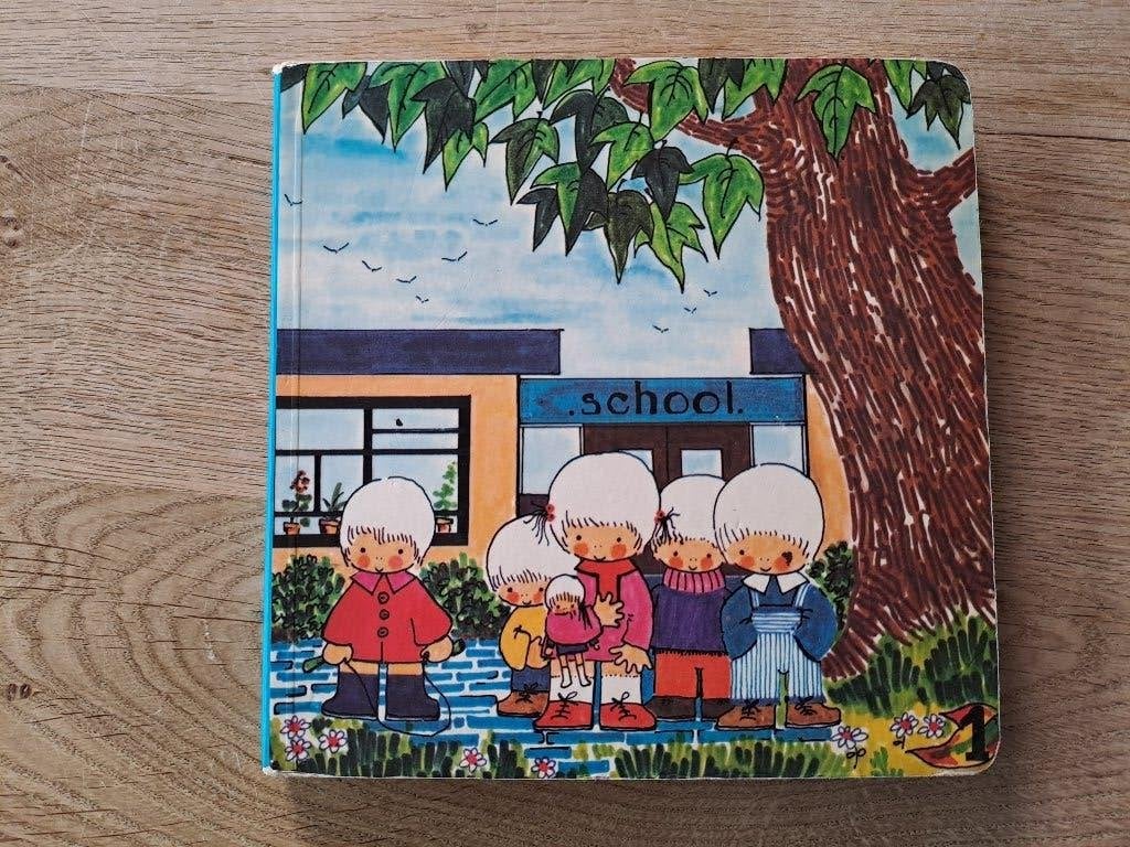 BOTJE. NR. 1. OP SCHOOL., Boeken, Gelezen, 5 of 6 jaar, Fictie algemeen, Jongen of Meisje
