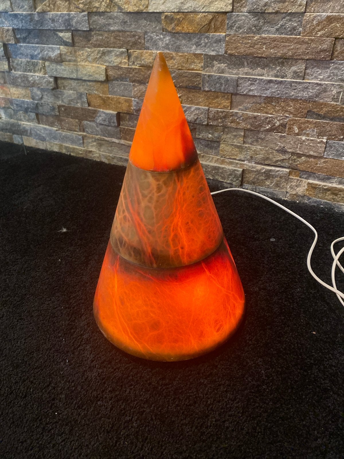 Unieke kegelvormige tafellamp - sfeerlicht, Kunststof, Gebruikt, Overige merken, Oranje