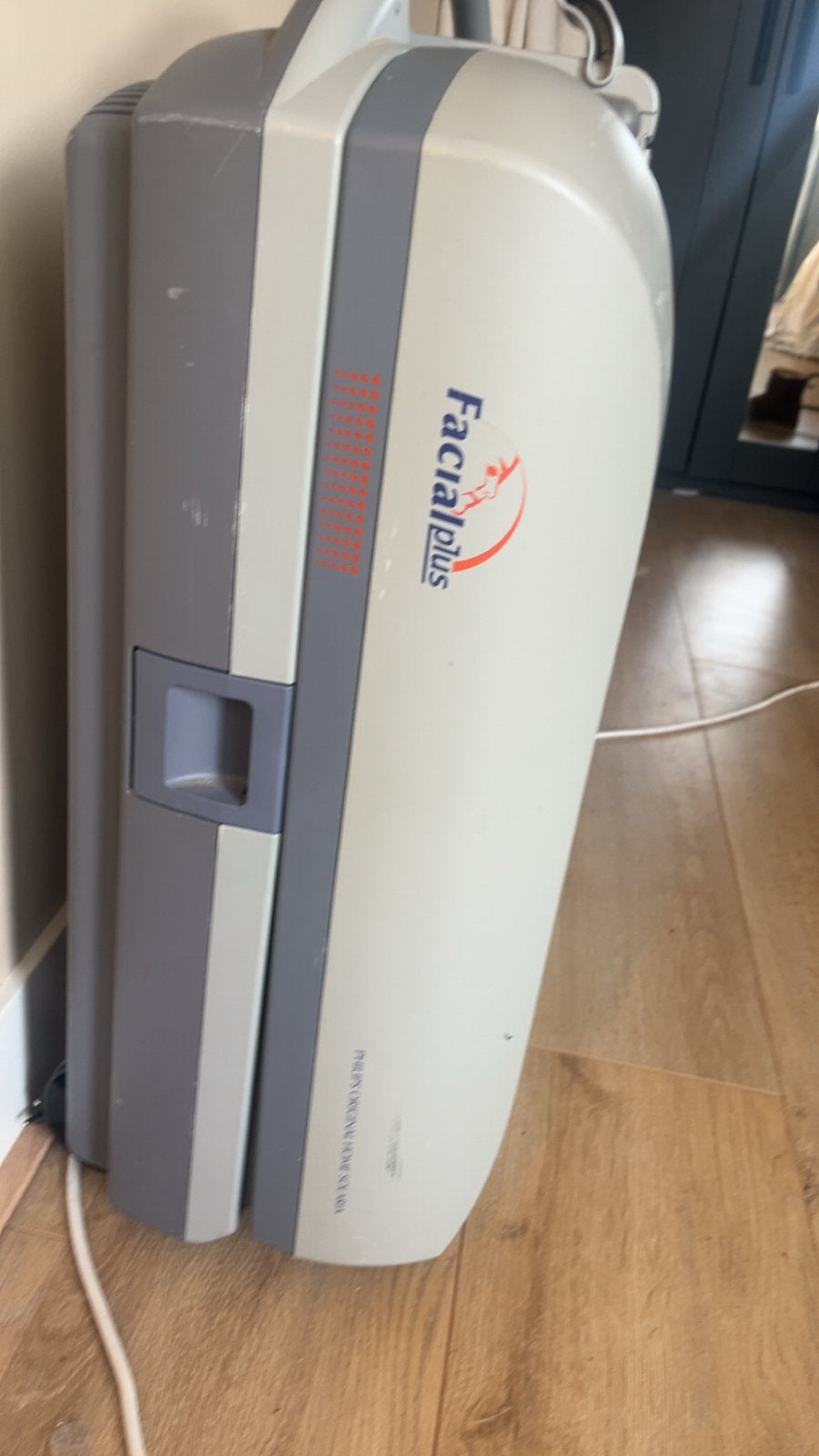 Philips Sunmobile Zonnebank - Compact en Mobiel, Ophalen, Gebruikt, Zonnebank dubbelzijdig, Minder dan 10 lampen