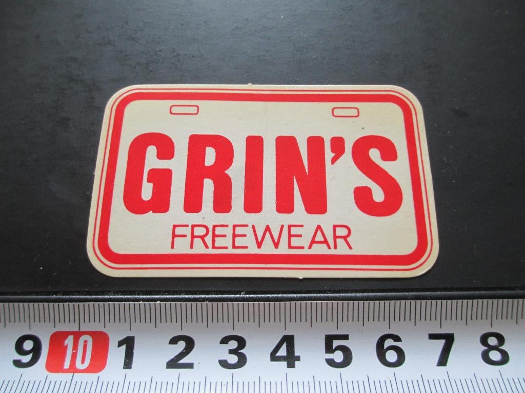sticker GRIN'S freewear, Ophalen, Zo goed als nieuw