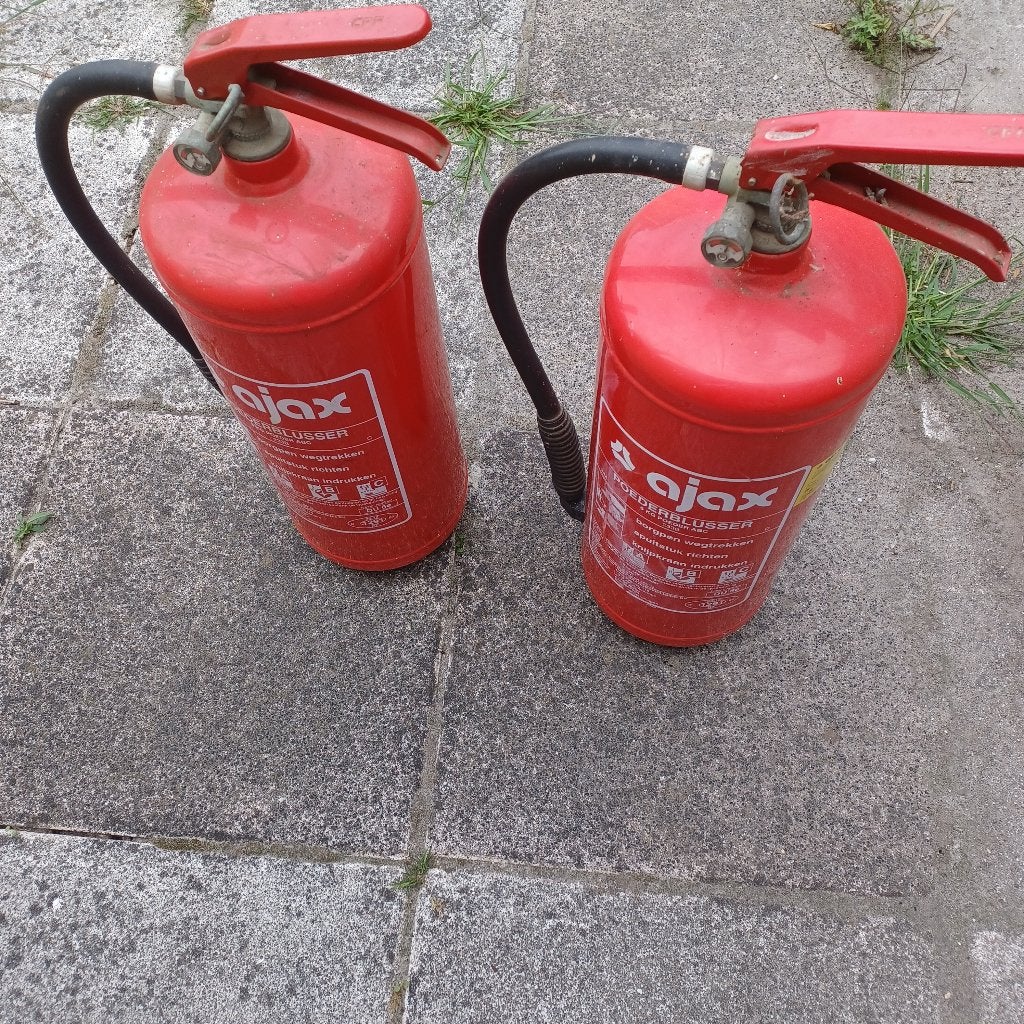 Brandblussers, Ophalen, Zo goed als nieuw, Brandblusser