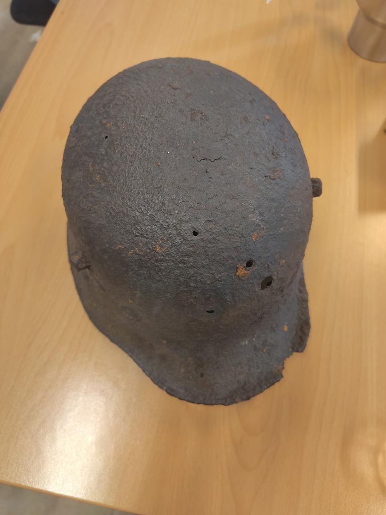 Duitse helm uit eerste wereldoorlog, Verzamelen, Militaria | Tweede Wereldoorlog, Ophalen of Verzenden, Duitsland, Helm of Baret