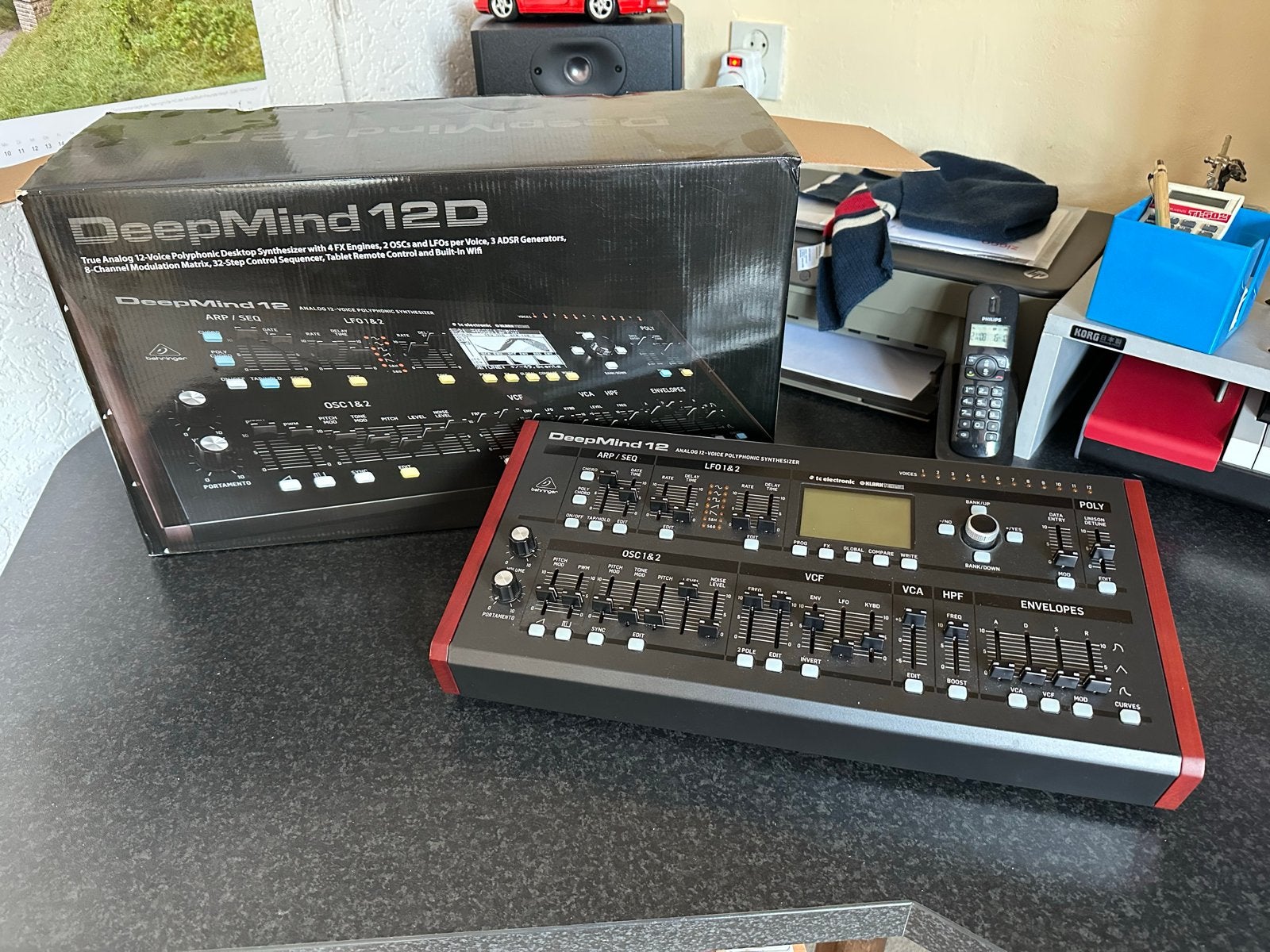 Behringer DeepMind 12D Synthesizer met doos, Muziek en Instrumenten, Overige merken, Zo goed als nieuw, Met midi-aansluiting, Overige aantallen