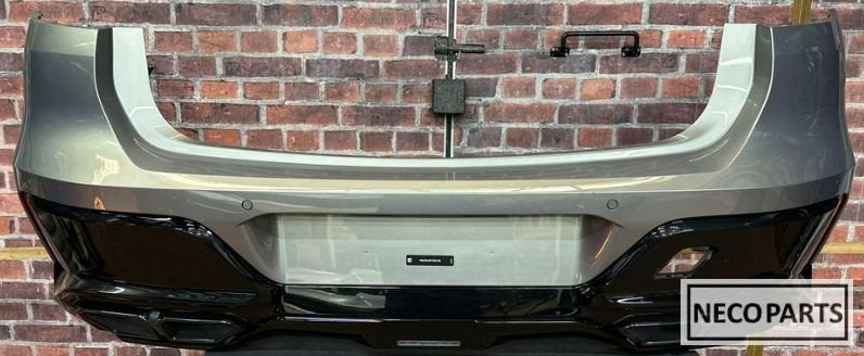 BMW 7 G70 ACHTERBUMPER COMPLEET ORIGINEEL ALLES LEVERBAAR!!!, Gebruikt, -, -, Ophalen of Verzenden