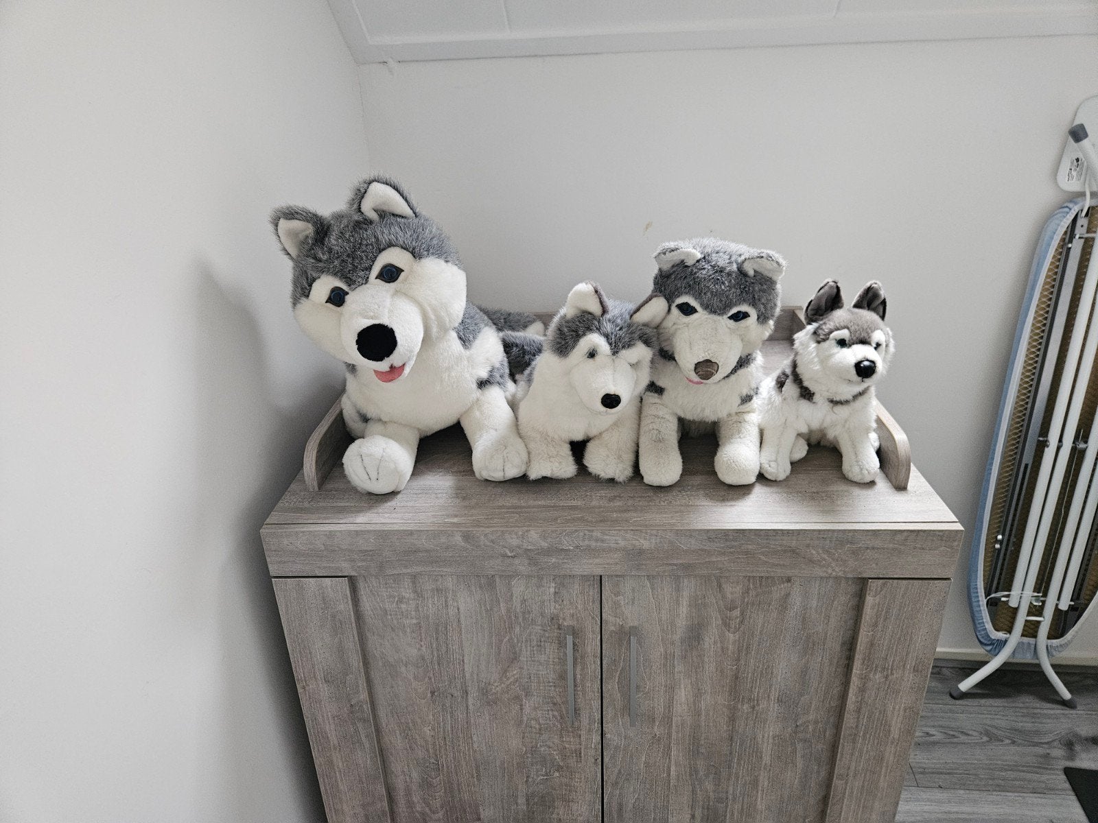 Husky Pluche 4x, Gebruikt, Overige merken, Overige karakters, Grijs