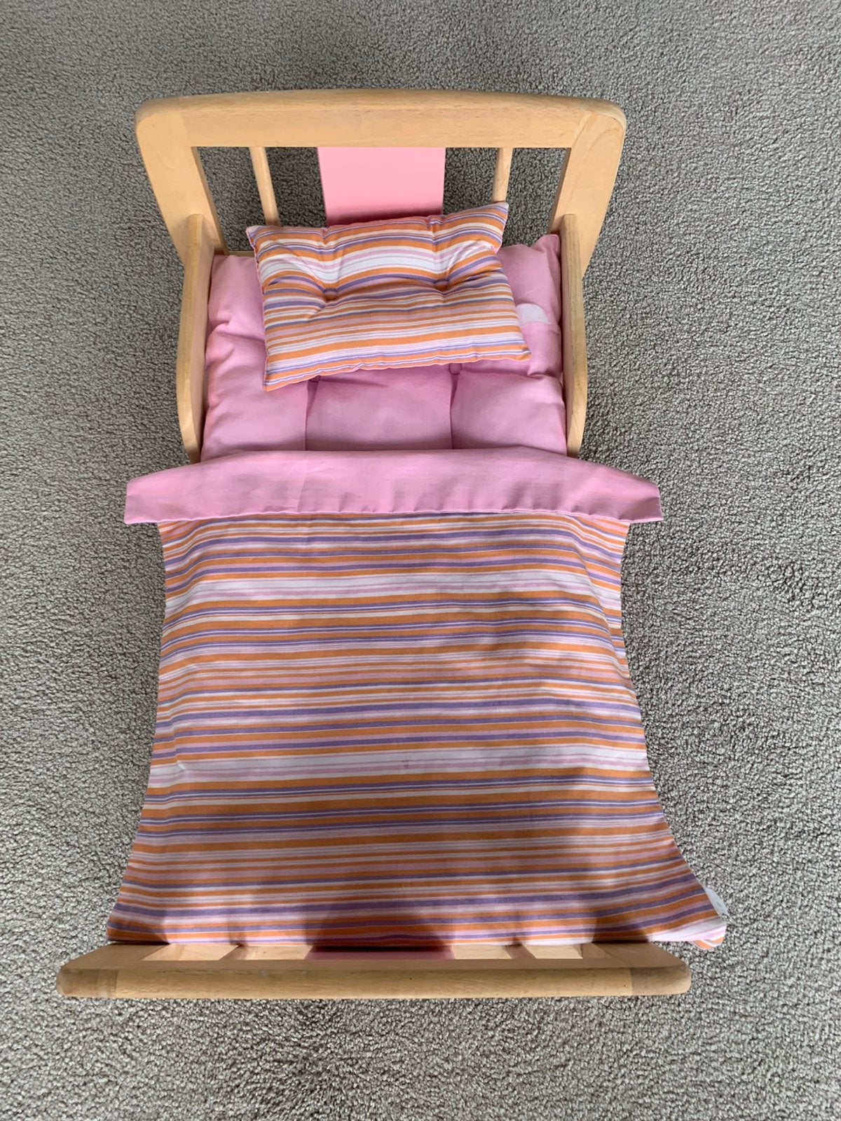 Poppenbedje, Ophalen, Zo goed als nieuw, Poppenhuis