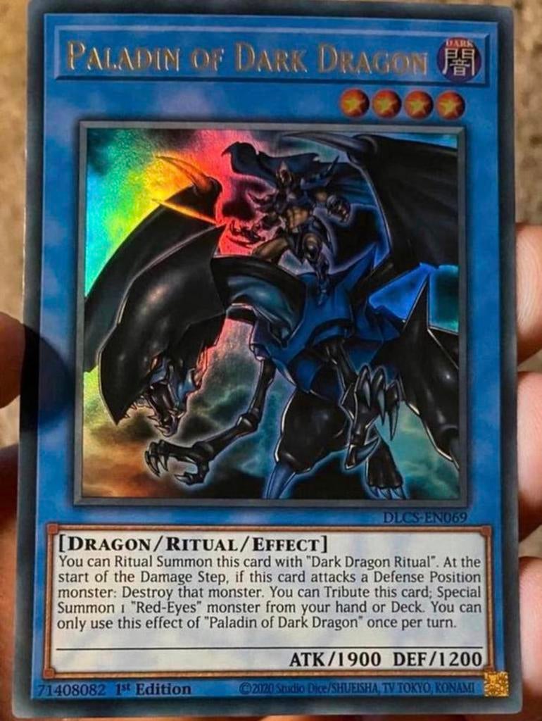 Yu-Gi-Oh! Paladin of Dark Dragon DLCS 1st Edition !, Hobby en Vrije tijd, Verzamelkaartspellen | Yu-gi-Oh!, Ophalen of Verzenden