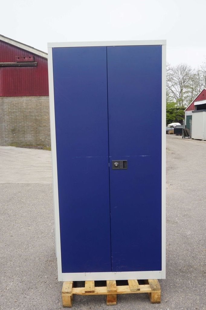Draaideurkast metalen kast archiefkast magazijnkast
