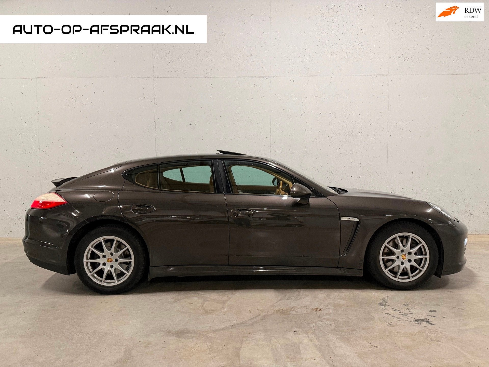 Porsche Panamera 3.0 D Pano Leer Navi Camera Stoelverw. Crui, Auto's, Porsche, Automaat, Gebruikt, Automatische klimaatregeling