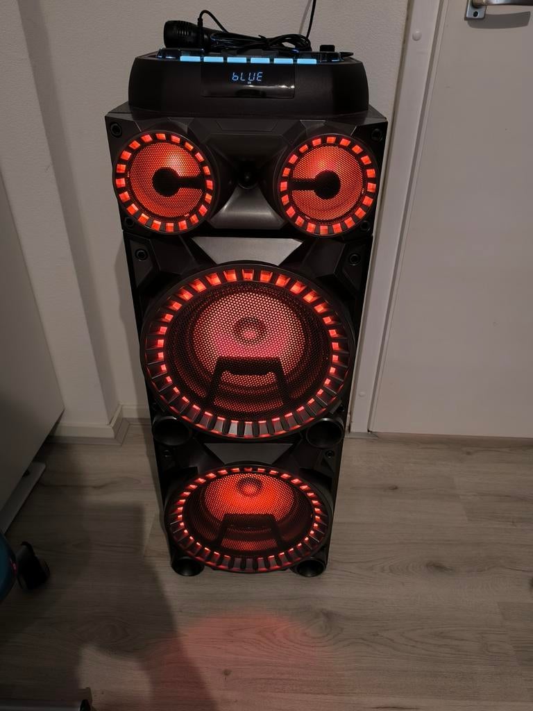 MEDION X64060 Party Speaker - Karaoke, DJ & Drum Functie, Ophalen, Zo goed als nieuw, Luidspreker(s)