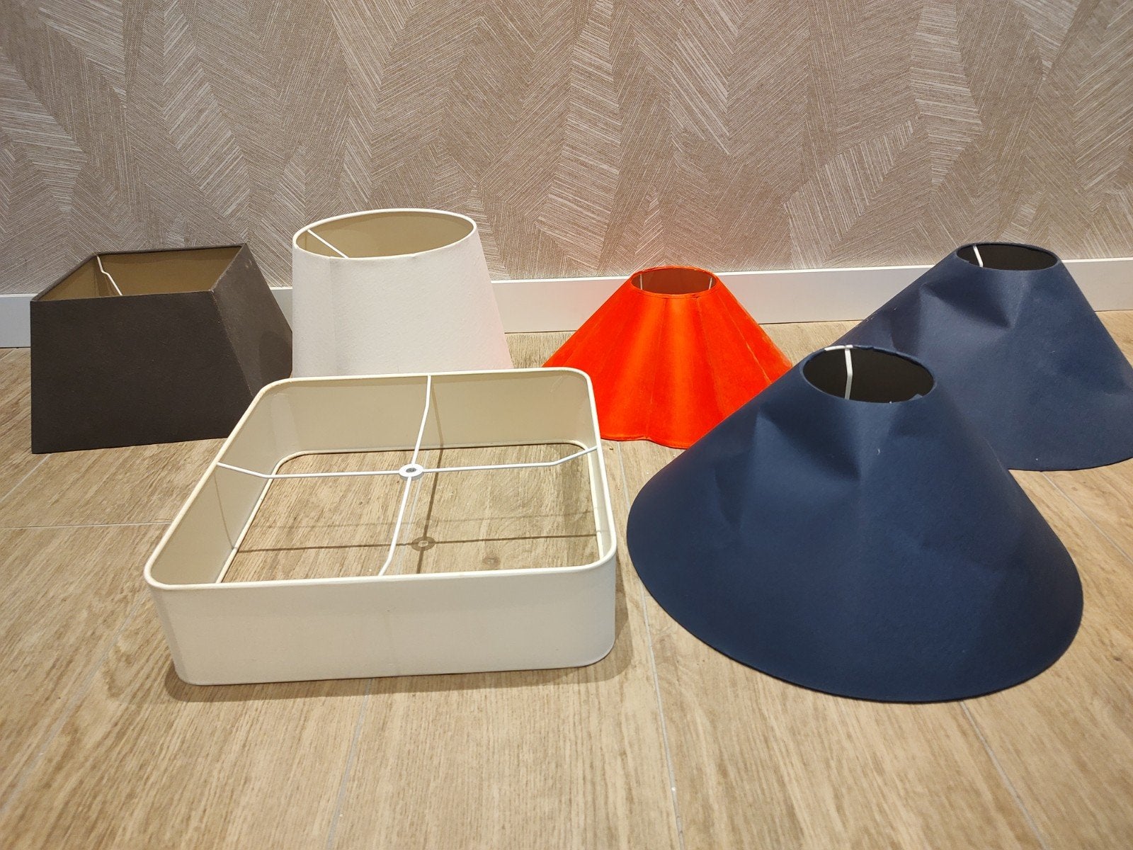 Diverse lampenkappen - Rood, Blauw, Wit, Bruin, Ophalen, Gebruikt