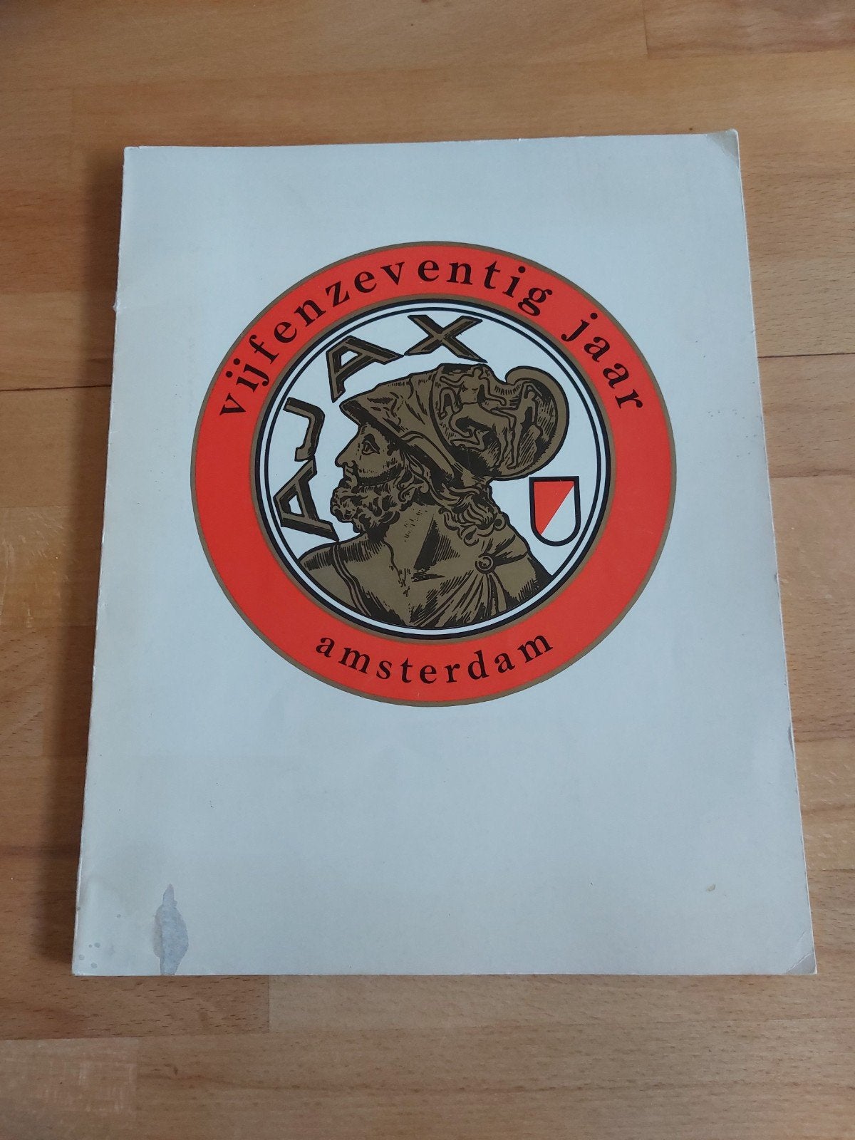 Zeldzaam Ajax Jubileumboek 1975 - Vijfenzeventig Jaar Ajax, Ophalen of Verzenden, Gelezen, Balsport
