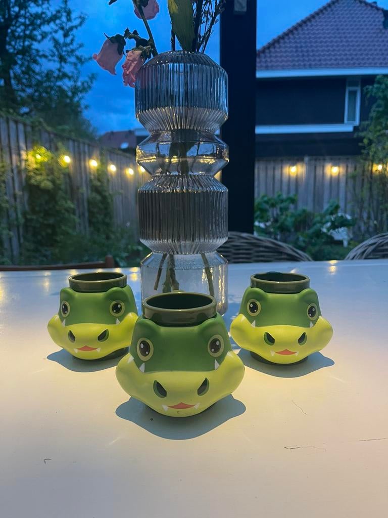 2 compleet nieuwe Dino bekers (3e mist oortje), Ophalen, Zo goed als nieuw, Waterornament