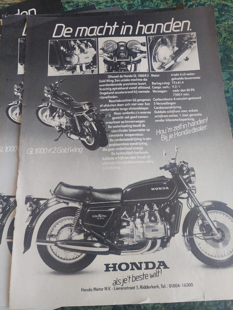 Honda GL 1000 K2 Gold Wing folder - De macht in handen, Boeken, Motoren, Ophalen of Verzenden, Gelezen, Honda Motor N.V., Merk of Model