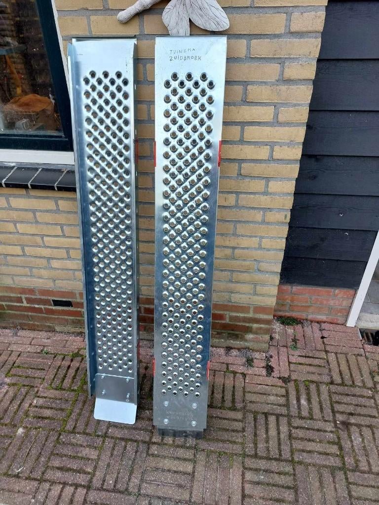 Te huur: set oprijplaten, Ophalen, Xx, Xx, Xx
