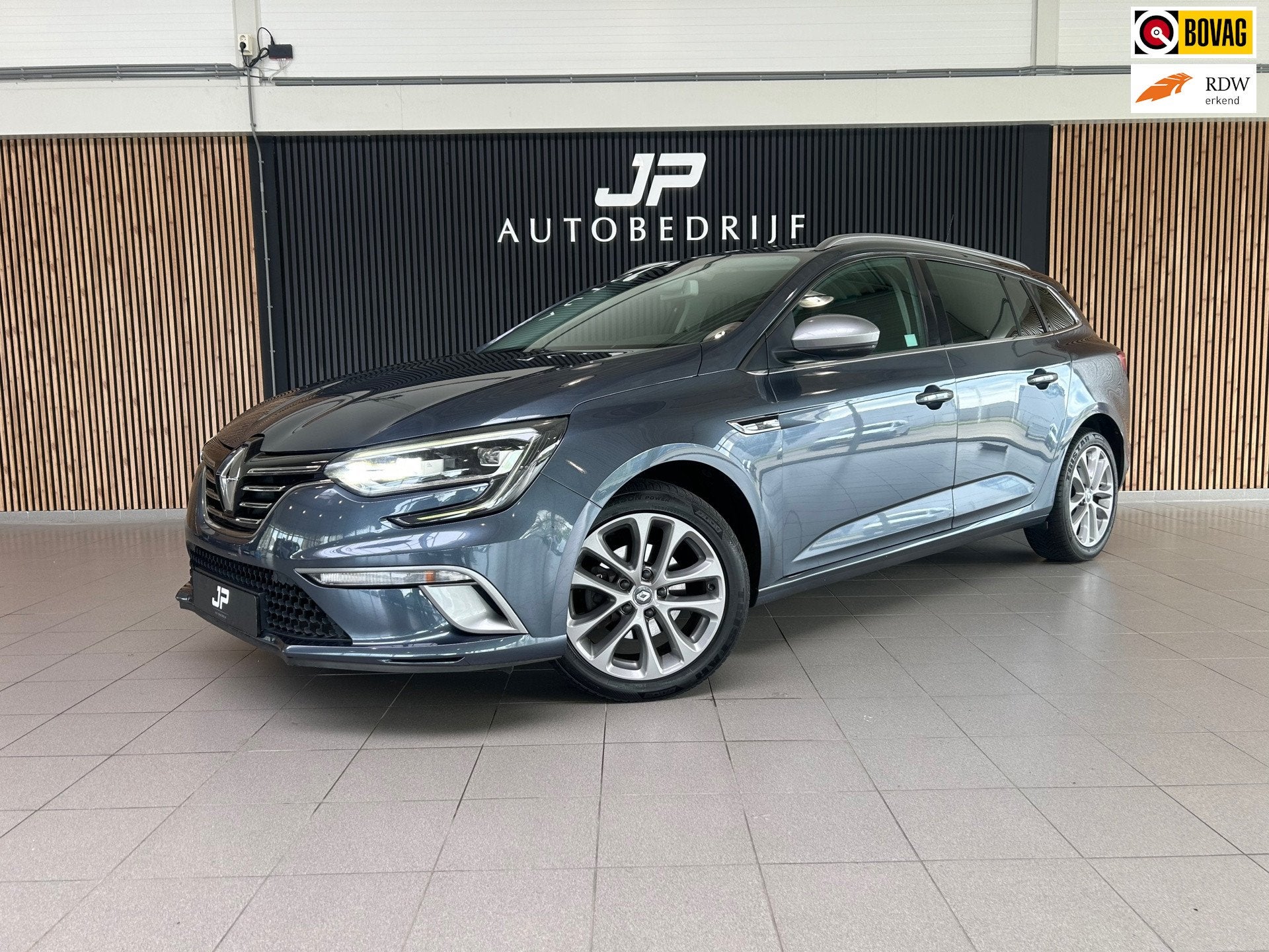 Renault Mégane Estate 1.2 TCe GT-Line CRUISE|SFEERVERLICHTI, Auto's, Renault, Voorwielaandrijving, Stof, Gebruikt, 4 cilinders