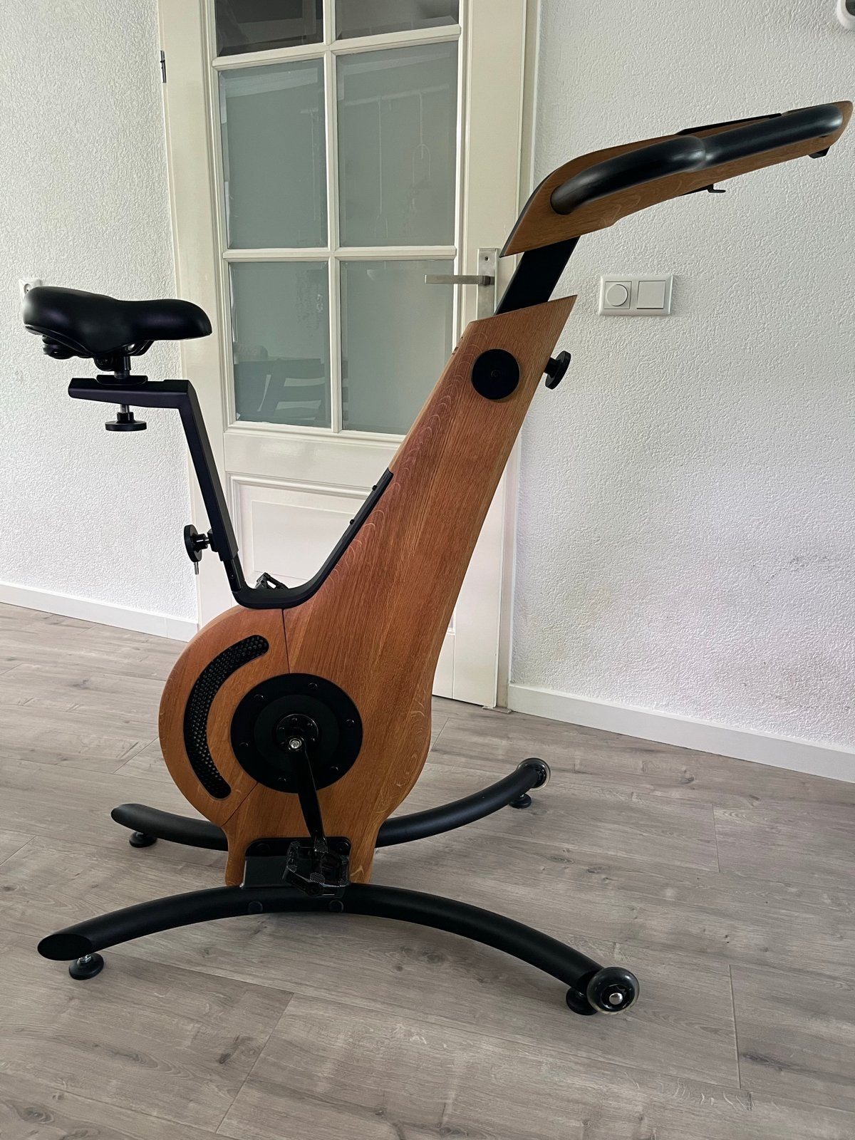 Nohrd Bike - Hometrainer van Hout, Ophalen, Overige materialen, Zo goed als nieuw, Benen