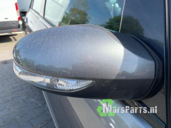 Buitenspiegel rechts van een Mercedes B-Klasse, Gebruikt, -, Ophalen of Verzenden, -