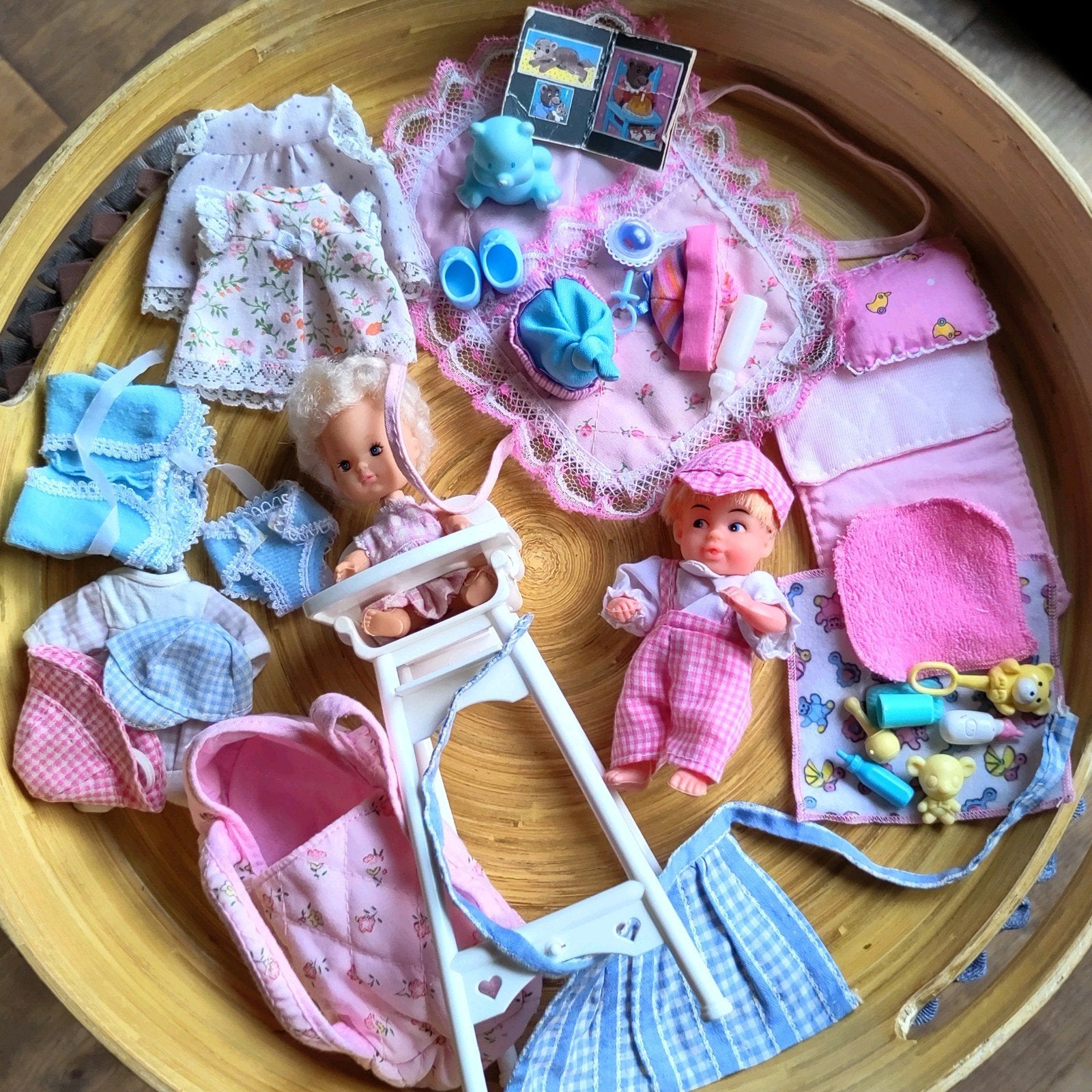 BARBIE Fleur Fashion  🍼  PRETTY BABY REISWIEG  🍼 Sindy, Verzamelen, Poppen, Ophalen of Verzenden, Kleertjes