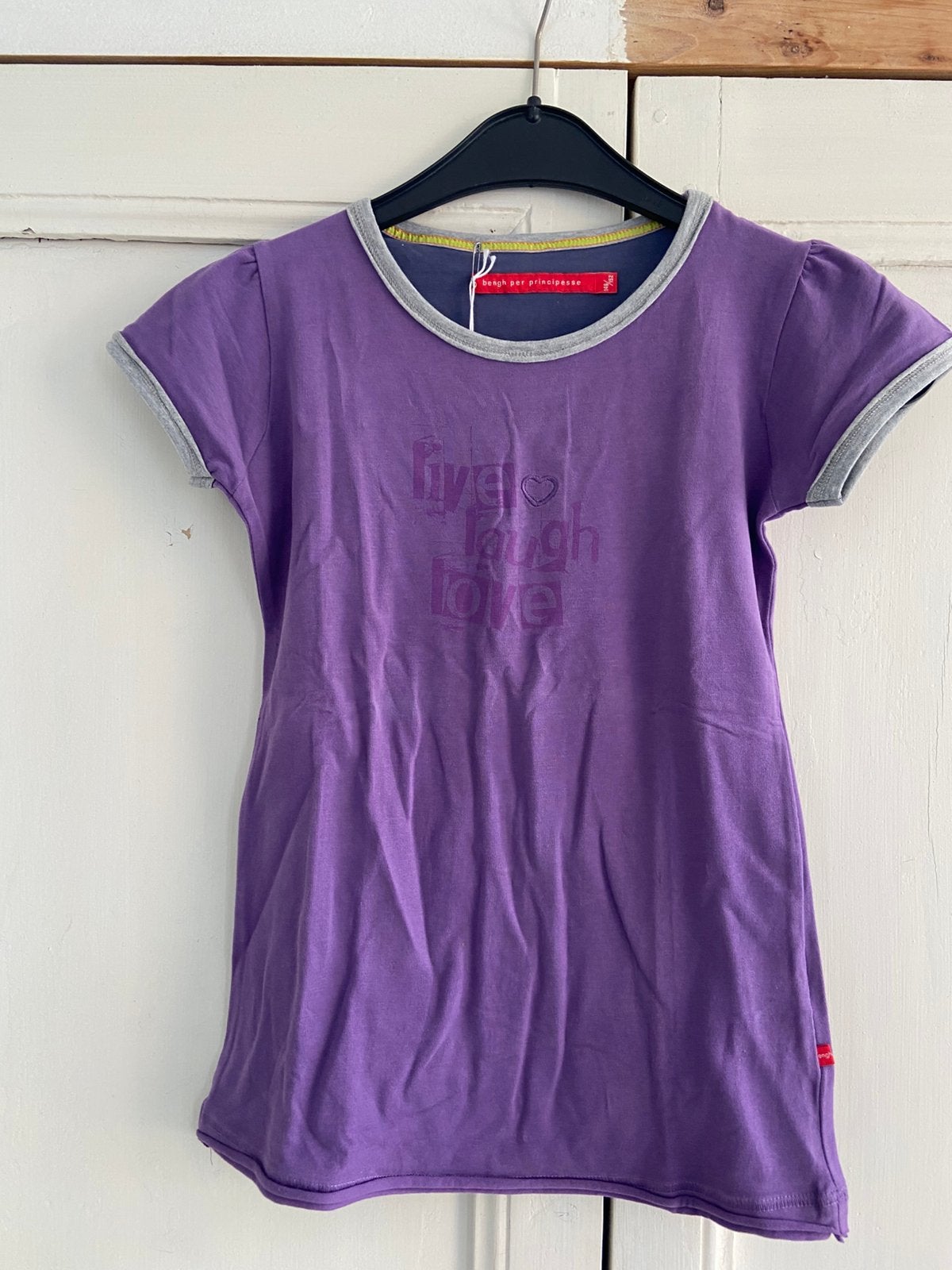 Mooi nieuw paars bengh shirtje valt als mt 140, Kinderen en Baby's, Ophalen of Verzenden, Nieuw, Meisje, Shirt of Longsleeve