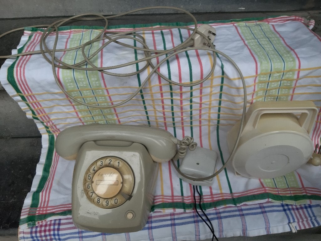 PTT telefoon met draaischijf vintage, type T 65 uit 1975., Ophalen, Gebruikt, 1 handset