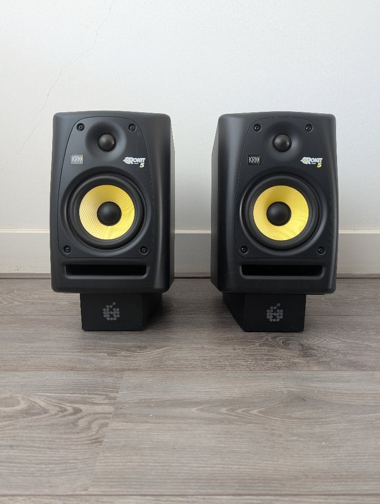 KRK Systems Rokit 5 RP5 G2 | Set van 2 speakers incl. stands, Audio, Tv en Foto, Luidsprekers, Studiomonitor, Gebruikt, Ophalen of Verzenden