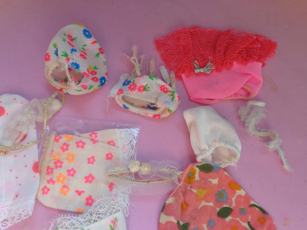 Barbie lingerie lot, Ophalen of Verzenden, Gebruikt, Kleertjes
