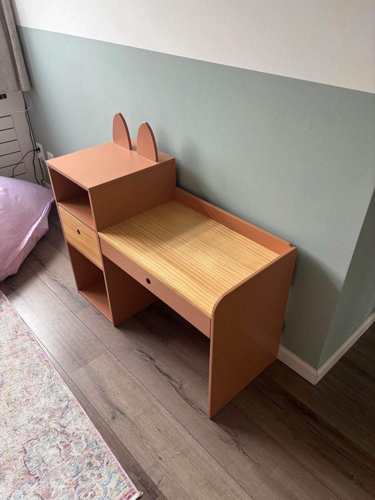 Vertbaudet Kleuterbureau Foxy met opbergruimte, Ophalen, Zo goed als nieuw, Tafel(s)
