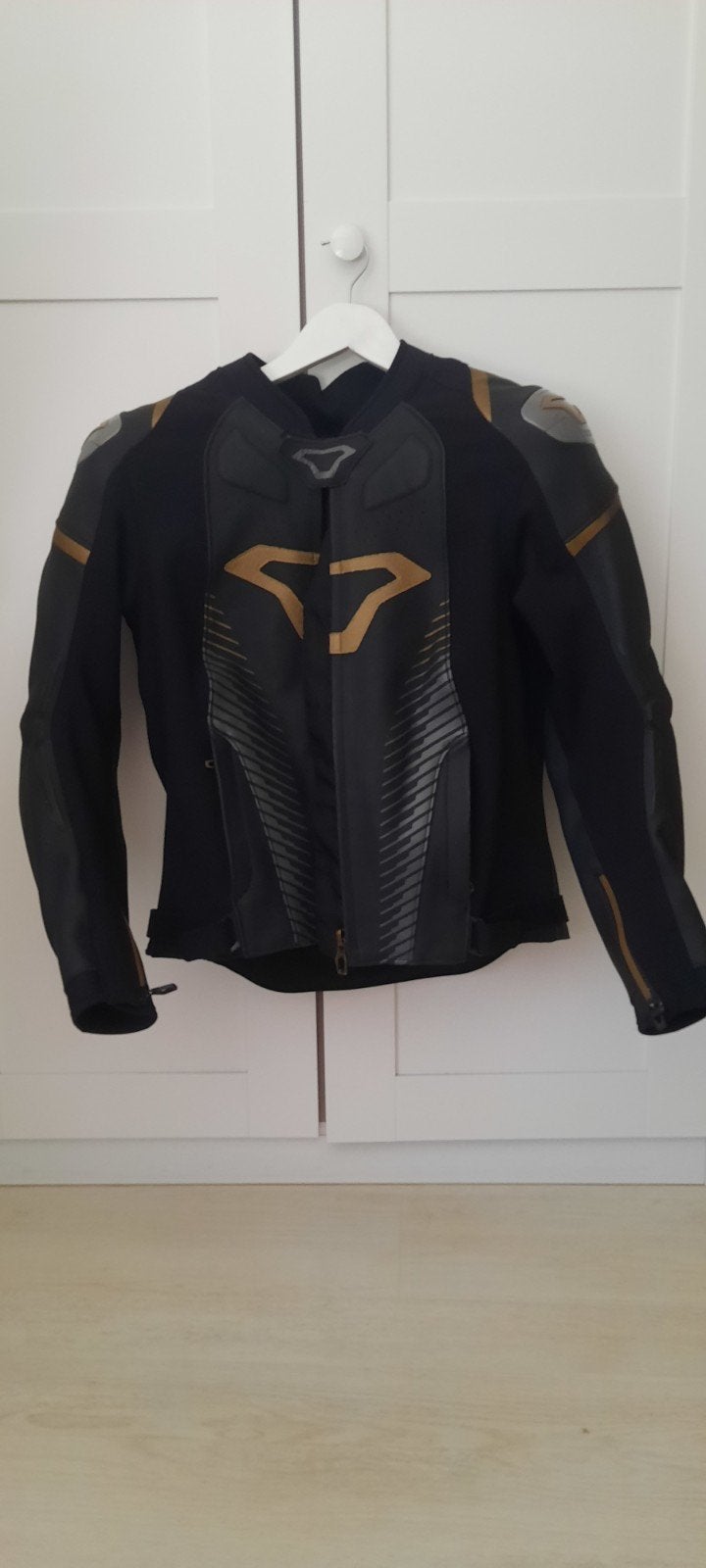 Jack mt L, bruin/zwart, Merk Macna Tronniq,Broek Mt 40 zwart, Motoren, Kleding | Motorkleding, Ophalen, Tweedehands, Dames