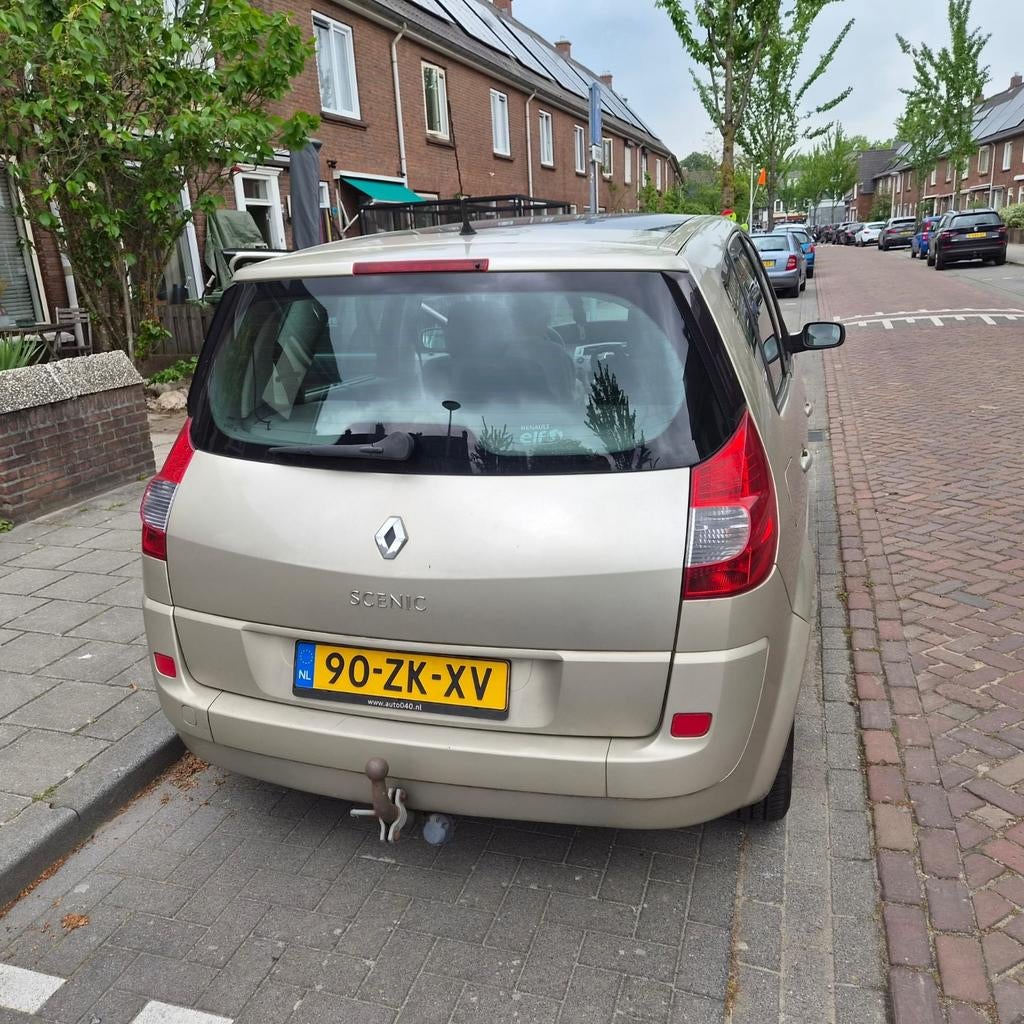 Renault Scénic 1.6 16V 82KW 2008 Beige, Auto's, Stof, 1295 kg, 4 cilinders, Beige