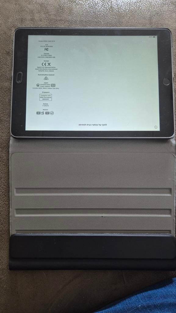 Ipad 6th gen A1893 32gb, Computers en Software, Apple iPads, Ophalen of Verzenden, 10 inch, Apple iPad, 32 GB