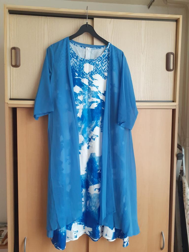 Jurk en jasje, Kleding | Dames, Jurken, Blauw, Maat 42/44 (L), Nieuw, Ophalen of Verzenden