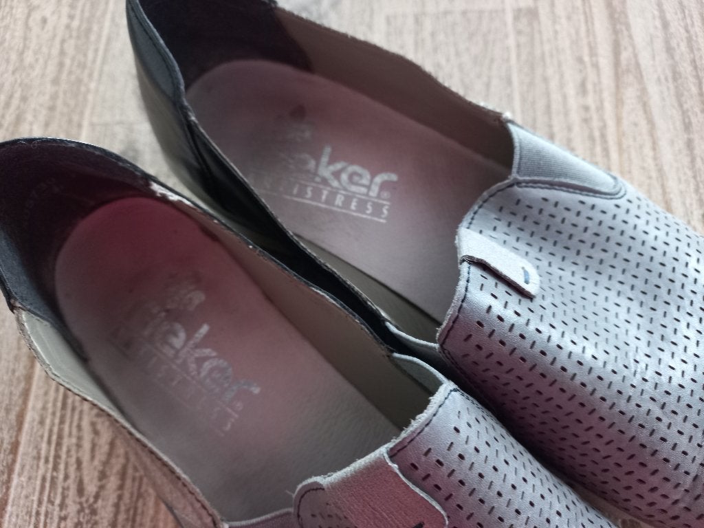 Rieker anti stress instap schoenen maat 42, Instappers, Ophalen of Verzenden, Zo goed als nieuw, Grijs