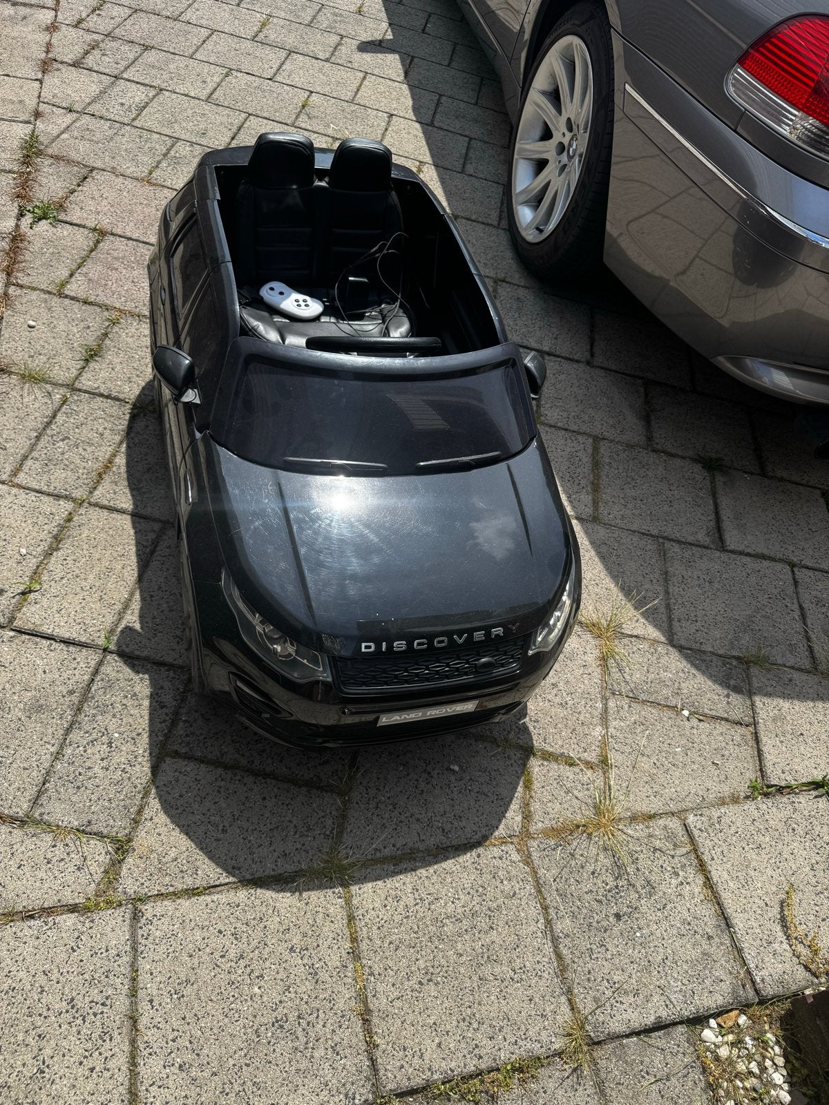 Land Rover elektrische kinderauto met afstandsbediening, Ophalen, Gebruikt