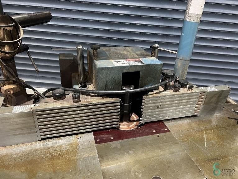 Tafelfrezen/spindelfrezen Paoloni TX 160 L 2001